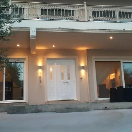 Agriomata Vergas Διαμέρισμα Καλαμάτα